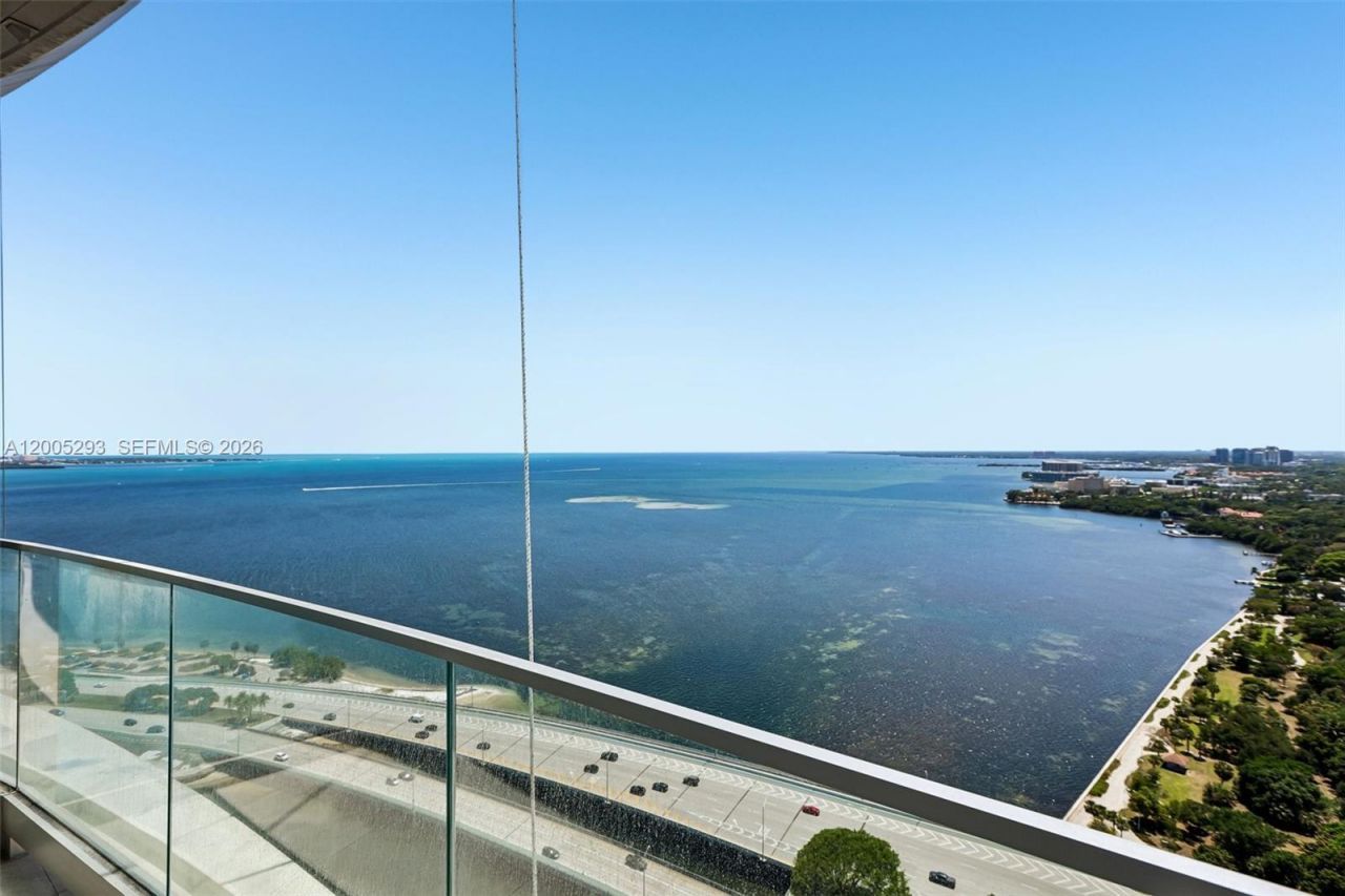175 SE 25 Rd , Unit 2803, Miami, FL 33129 Photo