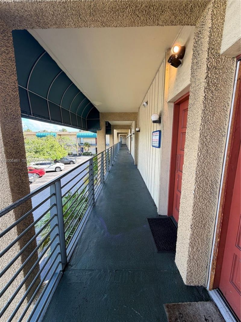 2331 N State Road 7 , Unit 214, Lauderhill, FL 33313 Photo