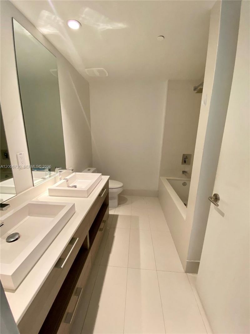 1300 S Miami Ave, Unit 4311, Miami, FL 33130 Photo