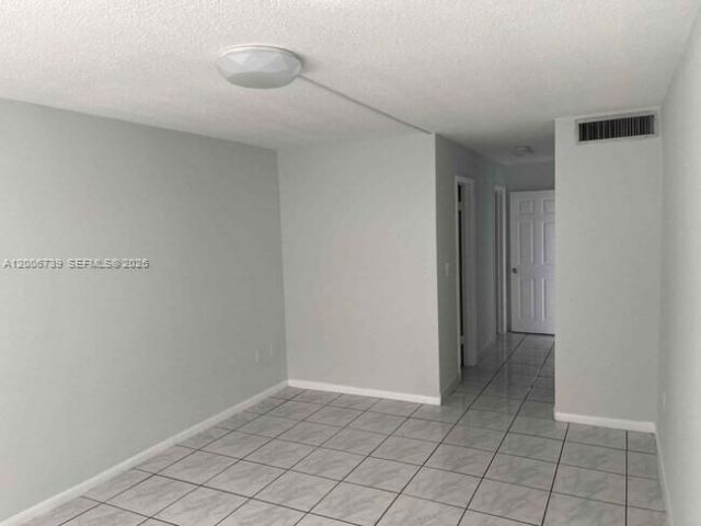 1701 NE 191st St , Unit A106, Miami, FL 33179 Photo