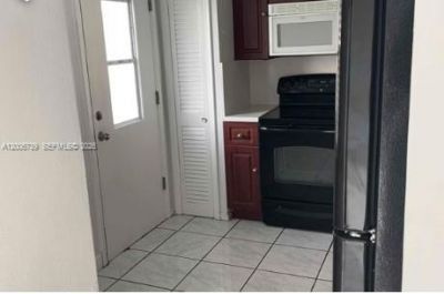 1701 NE 191st St , Unit A106, Miami, FL 33179 Photo