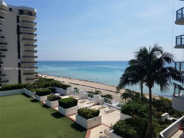6365 Collins Ave , Unit 910, Miami Beach, FL 33141