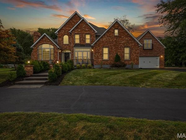 420 Wellington Place , Farmington, MO 63640