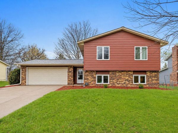 10408 Wyoming Avenue S, Bloomington, MN 55438