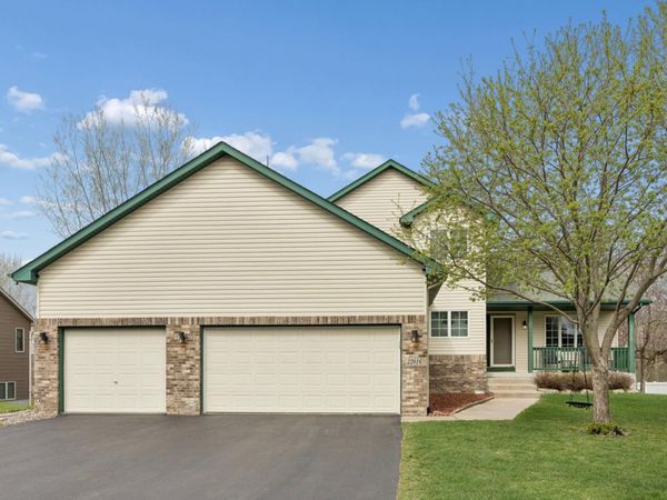 22016 Elston Avenue, Forest Lake, MN 55025