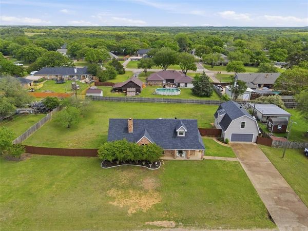 2726 Hill Lane , Cleburne, TX 76031