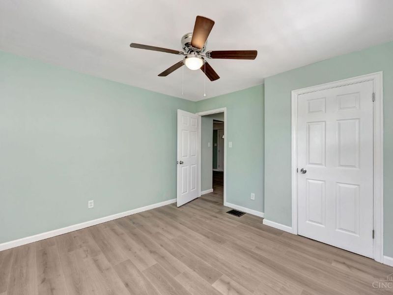 3870 Biehl Avenue, Green Township, OH 45248 Photo 14