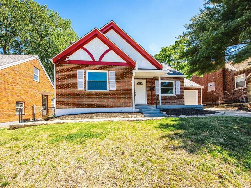 3870 Biehl Avenue, Green Township, OH 45248 Photo 4