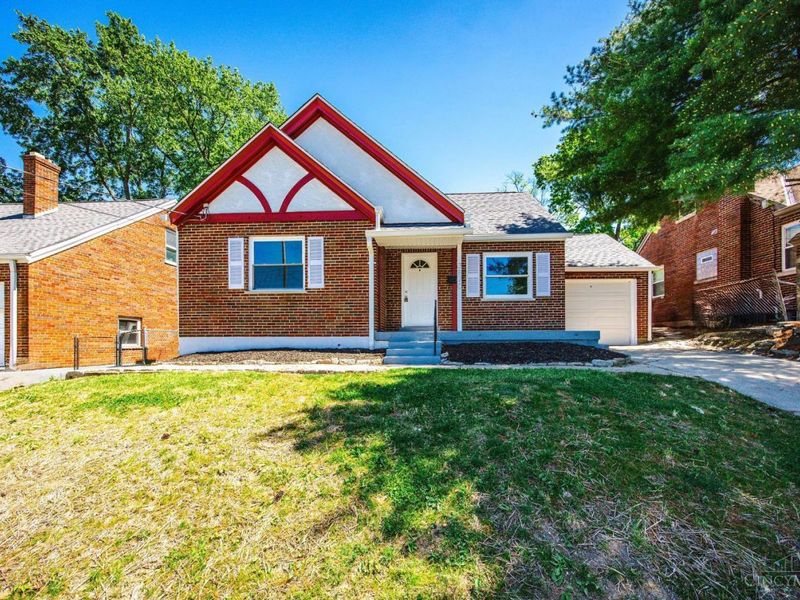 3870 Biehl Avenue, Green Township, OH 45248 Photo 5