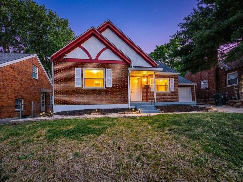 3870 Biehl Avenue, Green Township, OH 45248 Photo 6