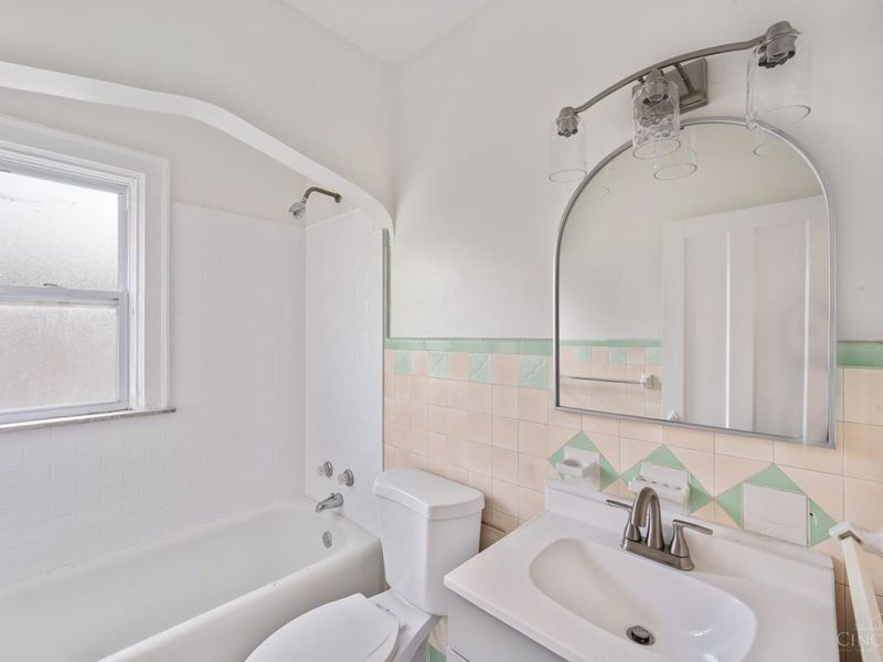 6423 Kennedy Avenue, Cincinnati, OH 45213 Photo 10