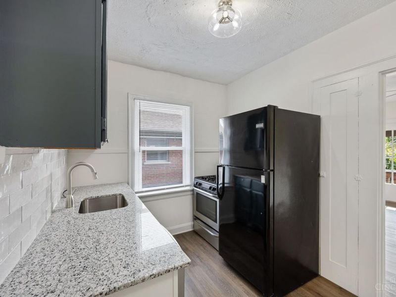 6423 Kennedy Avenue, Cincinnati, OH 45213 Photo 6