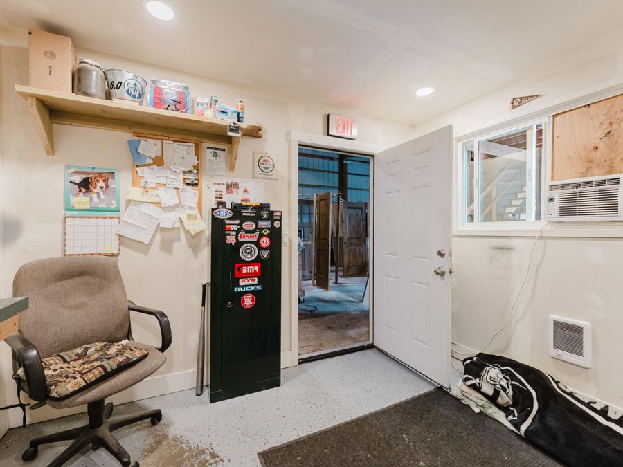 Property Image 37