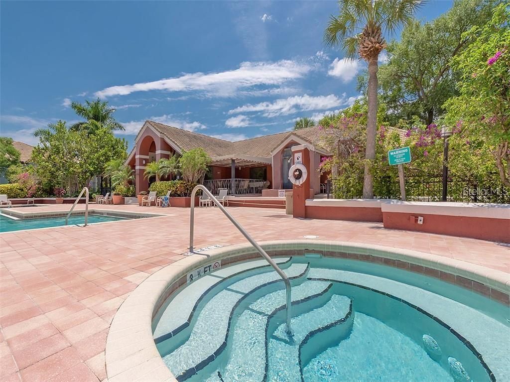 10263 Gandy Boulevard N, Unit 606, Saint Petersburg, FL 33702 Photo