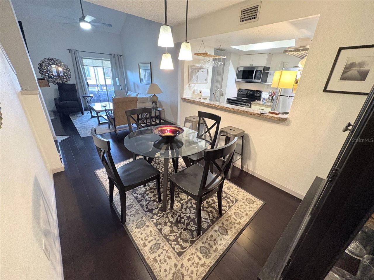 10263 Gandy Boulevard N, Unit 606, Saint Petersburg, FL 33702 Photo