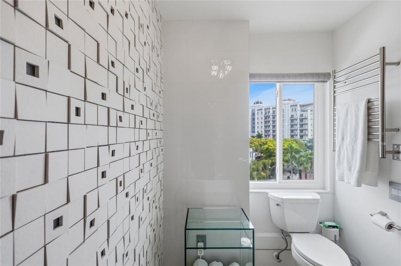 350 Golden Gate Point, Unit 51, Sarasota, FL 34236 Photo