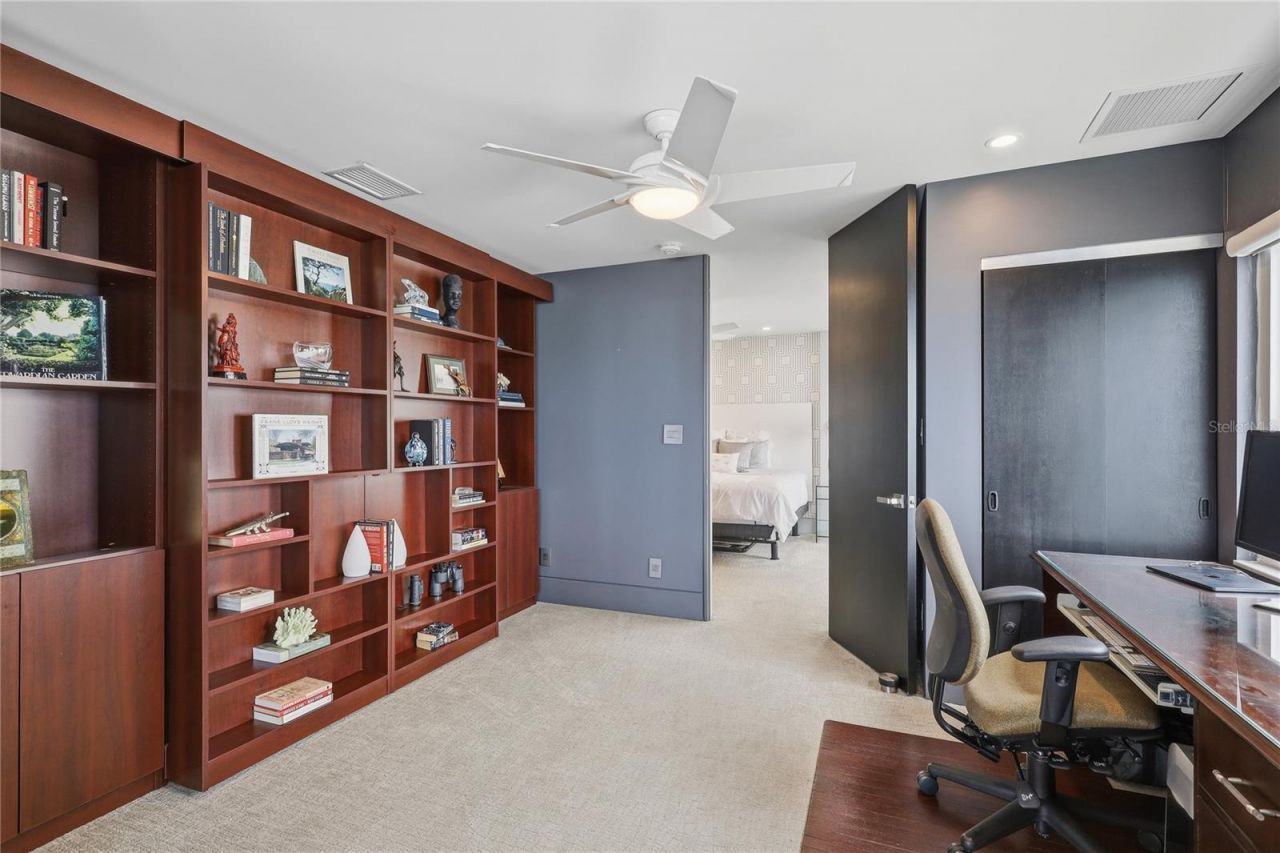 350 Golden Gate Point, Unit 51, Sarasota, FL 34236 Photo