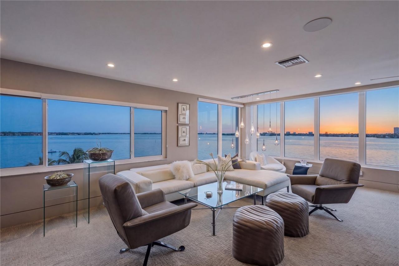 350 Golden Gate Point, Unit 51, Sarasota, FL 34236 Photo