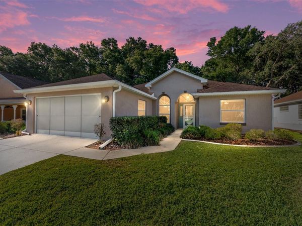 10987 SW 69TH CIRCLE , OCALA, FL 34476