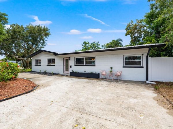 3755 BEACH DRIVE SE, ST PETERSBURG, FL 33705