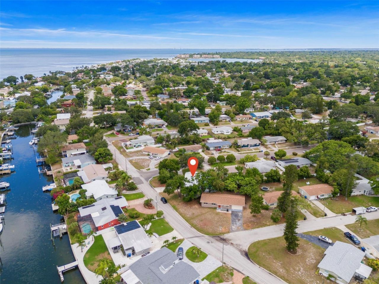 3755 Beach Drive Se, Saint Petersburg, FL 33705 Photo