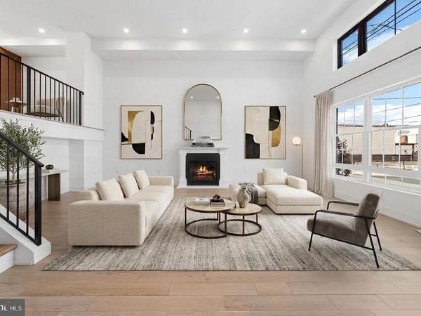 2552 E SOMERSET STREET, PHILADELPHIA, PA 19134