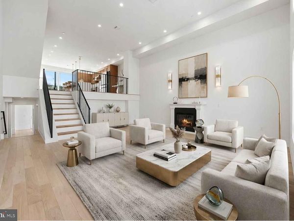 2552 E SOMERSET STREET, PHILADELPHIA, PA 19134