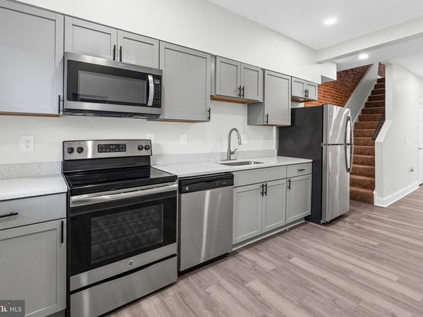 923 BENNETT PLACE , BALTIMORE, MD 21223