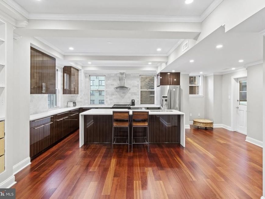 1901 Walnut Street, Unit 12C, Philadelphia, PA 19103 Main Photo