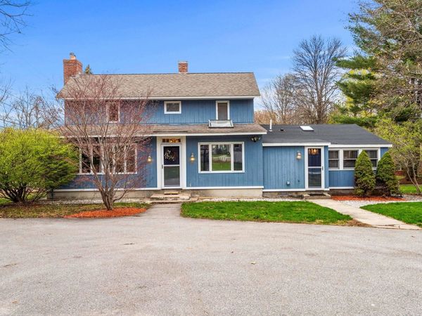 256 E Dunstable Road, Nashua, NH 03062