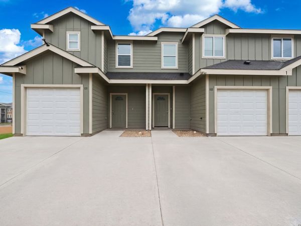 7239 Converse Ridge Ln, San Antonio, TX 78239