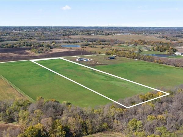 Prospect Avenue, Cleveland, MO 64734