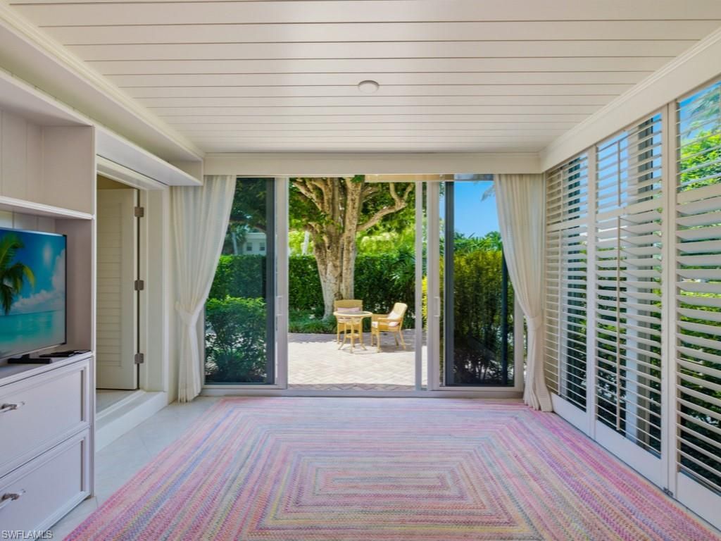 211 3rd Ave S, Unit 211, Naples, FL 34102 Photo