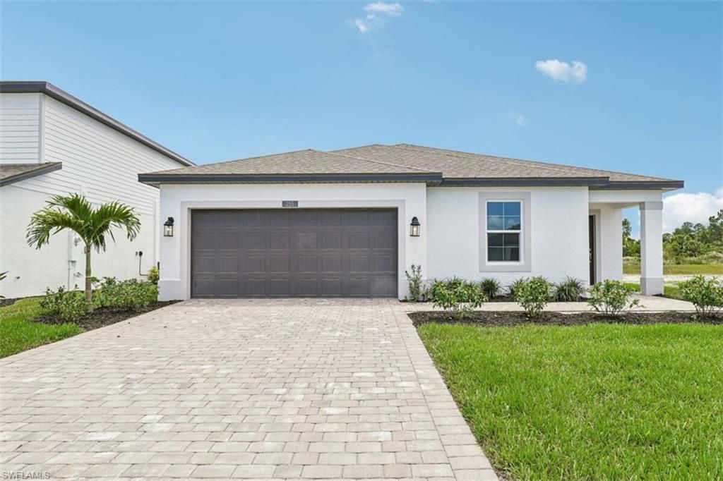 255 Lakeside Breeze Way, Lehigh Acres, FL 33936 Photo