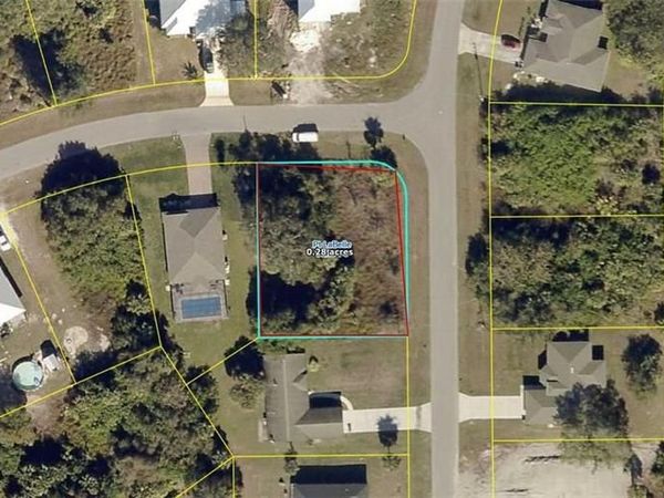 2002 Jeronimo RD , LABELLE, FL 33935
