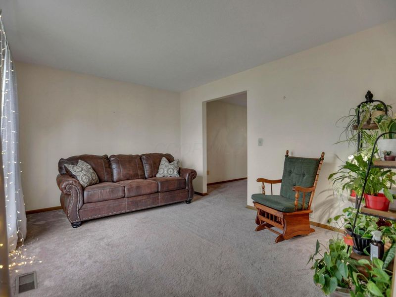 4117 Wintertime Drive , Columbus, OH 43207 Photo 18