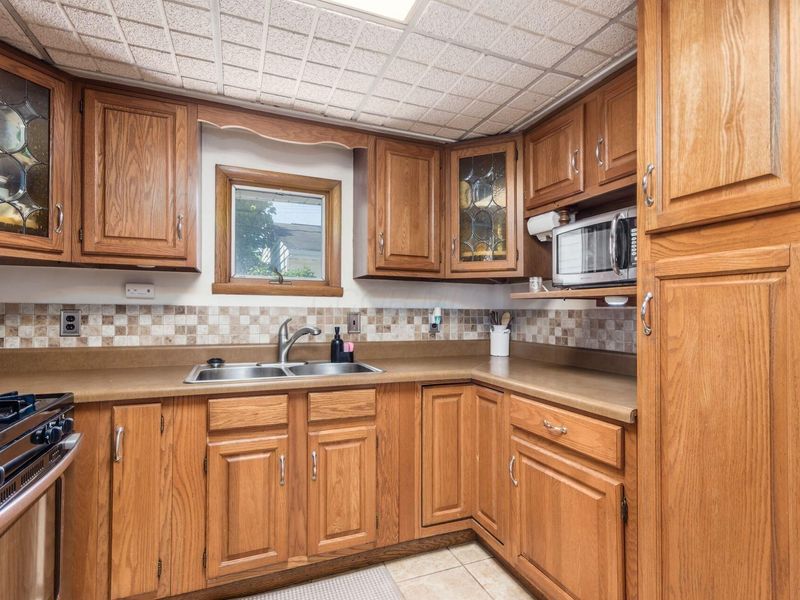 2775 La Rosa Drive , Grove City, OH 43123 Photo 8