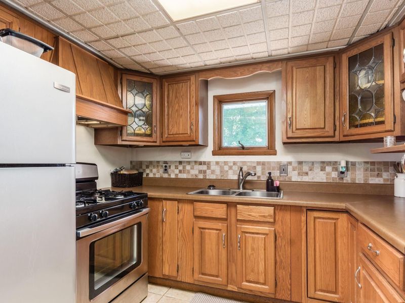 2775 La Rosa Drive , Grove City, OH 43123 Photo 9