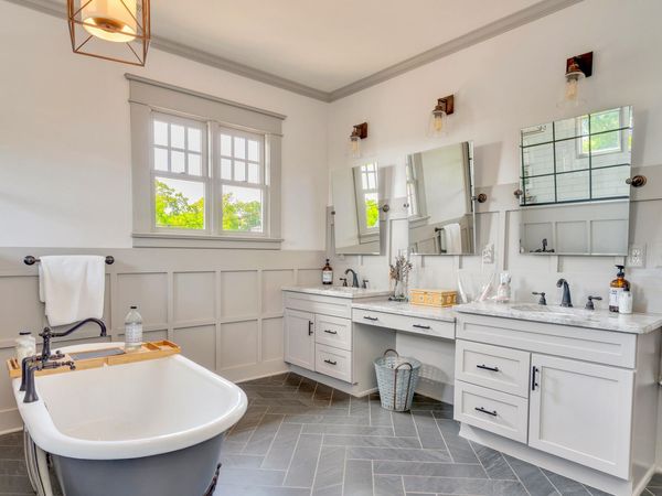 211 Mcfarland Avenue, Chattanooga, TN 37405