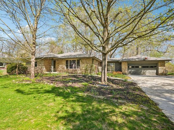 1318 N 123rd Street STREET, Wauwatosa, WI 53226