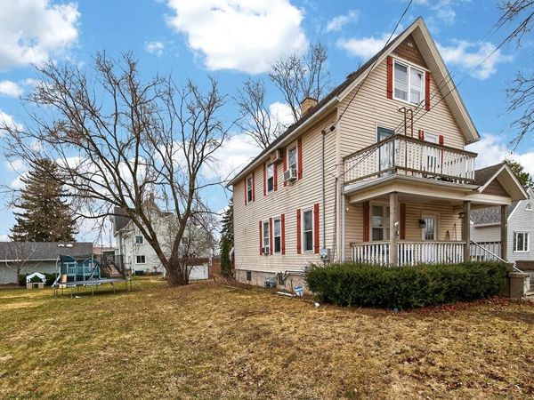 1326 Midland AVENUE, Kewaskum, WI 53040