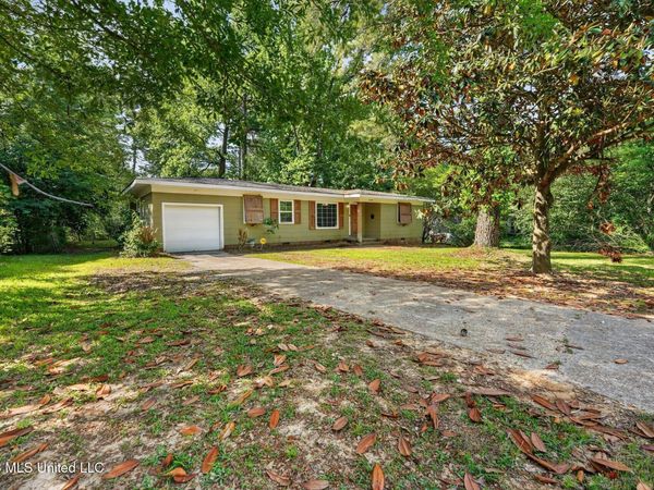 1639 Lockwood Avenue, Jackson, MS 39211