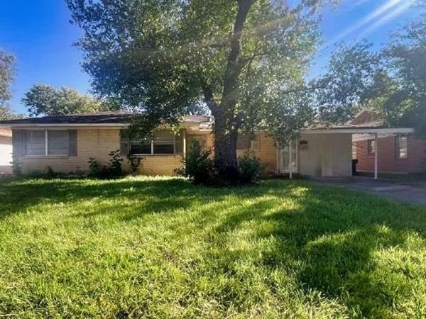 719 KIMBROUGH Street , Shreveport, LA 71104