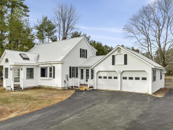 39 Pequawket Trail , Standish, ME 04084