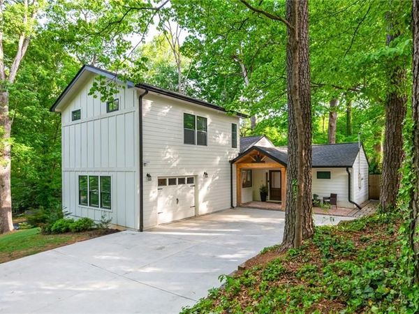 1461 Lively Ridge Road NE, Atlanta, GA 30329