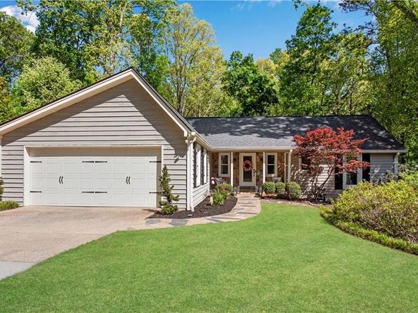 120 Boxelder Lane , Roswell, GA 30076