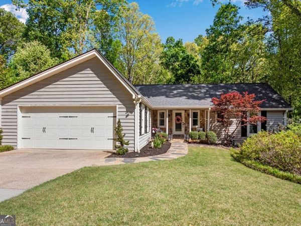 120 Boxelder Lane, Roswell, GA 30076