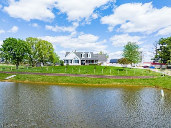 2040 Wesley Chapel Road , Zanesville, OH 43701