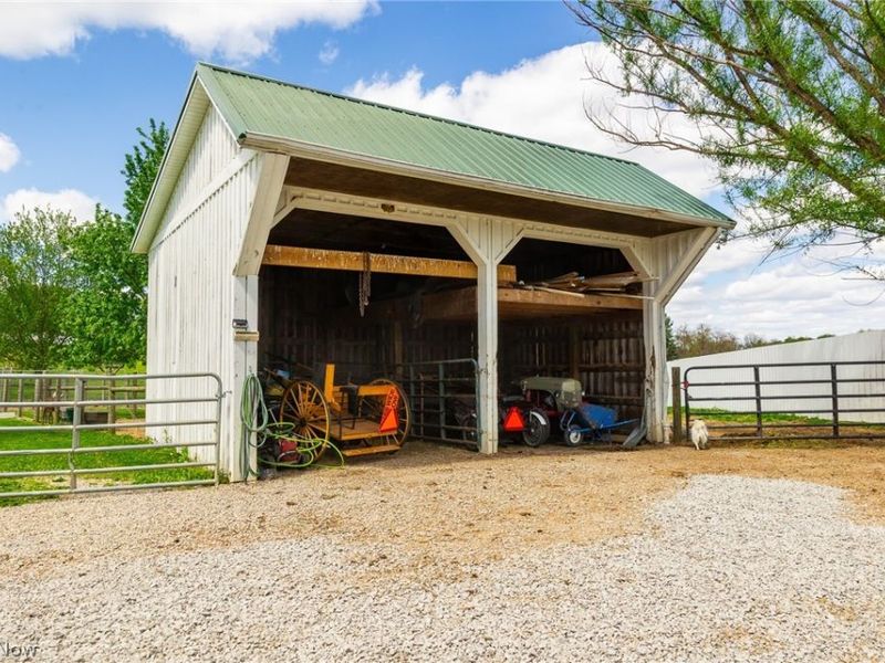 2040 Wesley Chapel Road , Zanesville, OH 43701 Photo 44