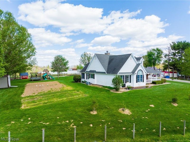 2040 Wesley Chapel Road , Zanesville, OH 43701 Photo 8